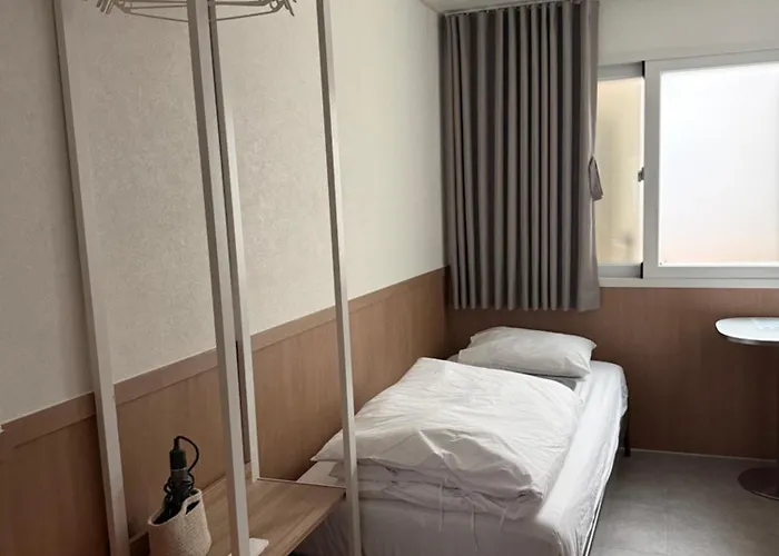 Hostel Sounds Itaewon